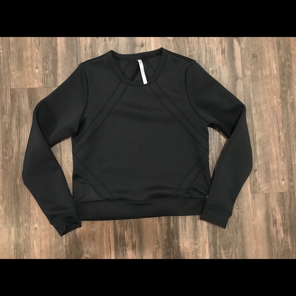 FABLETICS Long Sleeve Top w/ Mesh Cutouts - Size S